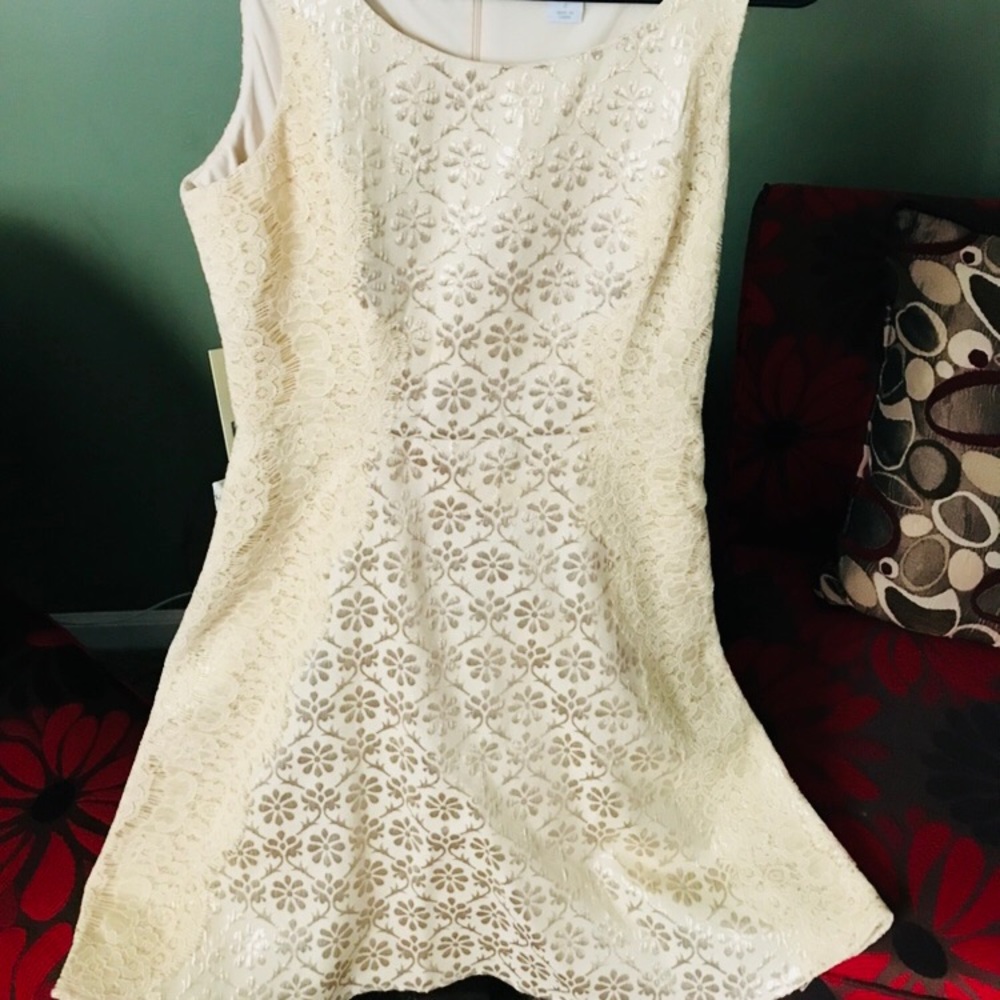 Jessica Simpson sleeveless cocktail dress